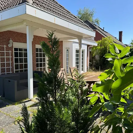 Chausseestr 11b
